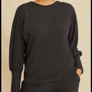 Like New Amour Vert Makenna Luxe Fleece Top